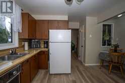 422 Simon Fraser DR | Thunder Bay Ontario | Slide Image Fifteen