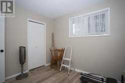 422 Simon Fraser DR | Thunder Bay Ontario | Slide Image Twenty