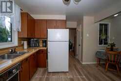 422 SIMON FRASER DRIVE | Thunder Bay Ontario | Slide Image Ten
