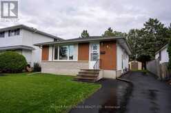 422 SIMON FRASER DRIVE | Thunder Bay Ontario | Slide Image One