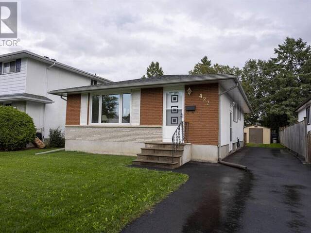 422 Simon Fraser DR Thunder Bay Ontario, P7C 4Z8 - 3 Bedrooms Home For Sale