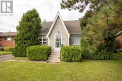 2219 Arthur ST E | Thunder Bay Ontario | Slide Image One