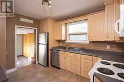 2219 Arthur ST E | Thunder Bay Ontario | Slide Image Eight