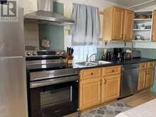 216 McIntyre ST | Thunder Bay Ontario | Slide Image Four