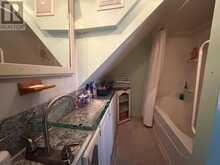 216 McIntyre ST | Thunder Bay Ontario | Slide Image Nine
