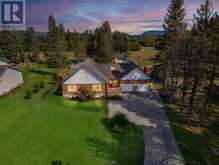 2190 25th Side RD | Thunder Bay Ontario | Slide Image One