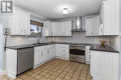 2190 25th Side RD | Thunder Bay Ontario | Slide Image Three