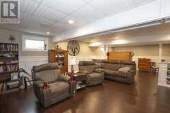 2190 25th Side RD | Thunder Bay Ontario | Slide Image Thirty-one