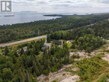 1950 LAKESHORE DRIVE | Thunder Bay Ontario | Slide Image Forty-eight