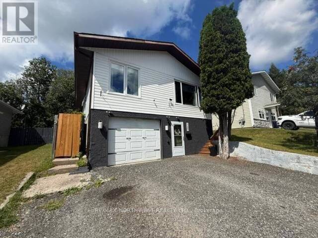 120 MINTO CRES Kenora Ontario, P9N 3K2 - 3 Bedrooms Home For Sale
