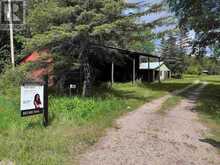 40 BIRCH ROAD | Lake of the Woods Ontario | Slide Image Two