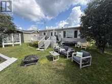 144 Lakeshore DR | Kenora Ontario | Slide Image Four