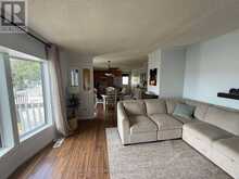 144 LAKESHORE DRIVE | Kenora Ontario | Slide Image Thirteen
