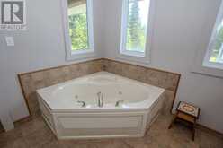 619 Grann DR | Thunder Bay Ontario | Slide Image Twenty-five