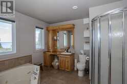619 Grann DR | Thunder Bay Ontario | Slide Image Twenty-six