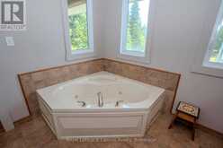 619 GRANN DRIVE | Thunder Bay Ontario | Slide Image Twenty-five
