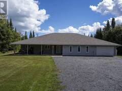 619 Grann DR Thunder Bay Ontario, P0T 2M0