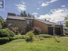 1702 Glenwood CRES Thunder Bay Ontario, P7K 1N3