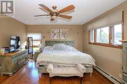 1702 Glenwood CRES | Thunder Bay Ontario | Slide Image Fifteen