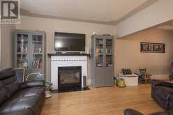 223 Marks St S | Thunder Bay Ontario | Slide Image Ten