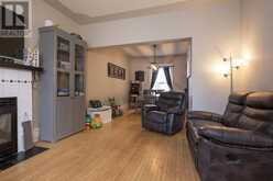 223 Marks St S | Thunder Bay Ontario | Slide Image Twelve
