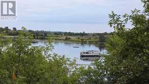 335 Govt road RD | Kenora Ontario | Slide Image Twenty-eight