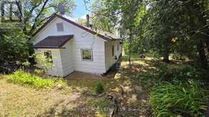 335 GOVT Road | Keewatin Ontario | Slide Image One