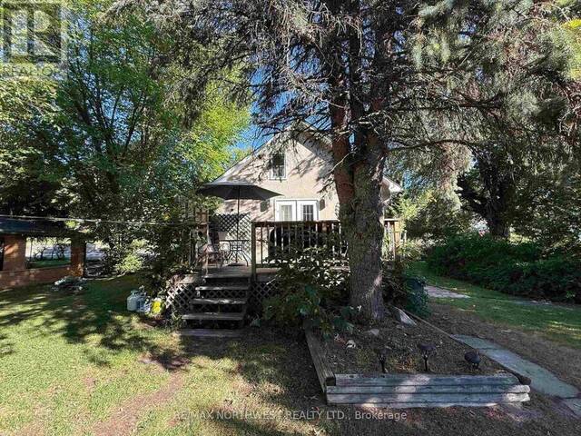 55 NORMAN DRIVE DRIVE Kenora Ontario, P9N 3T5 - 1 Bedroom Home For Sale