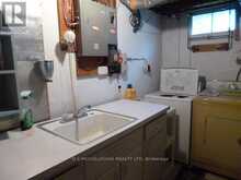 267 FREDERICA STREET W | Thunder Bay Ontario | Slide Image Nineteen