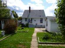 267 FREDERICA STREET W | Thunder Bay Ontario | Slide Image Three