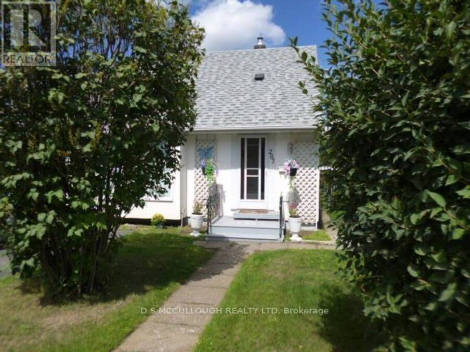 267 FREDERICA STREET W, Thunder Bay, Ontario P7E 3W1