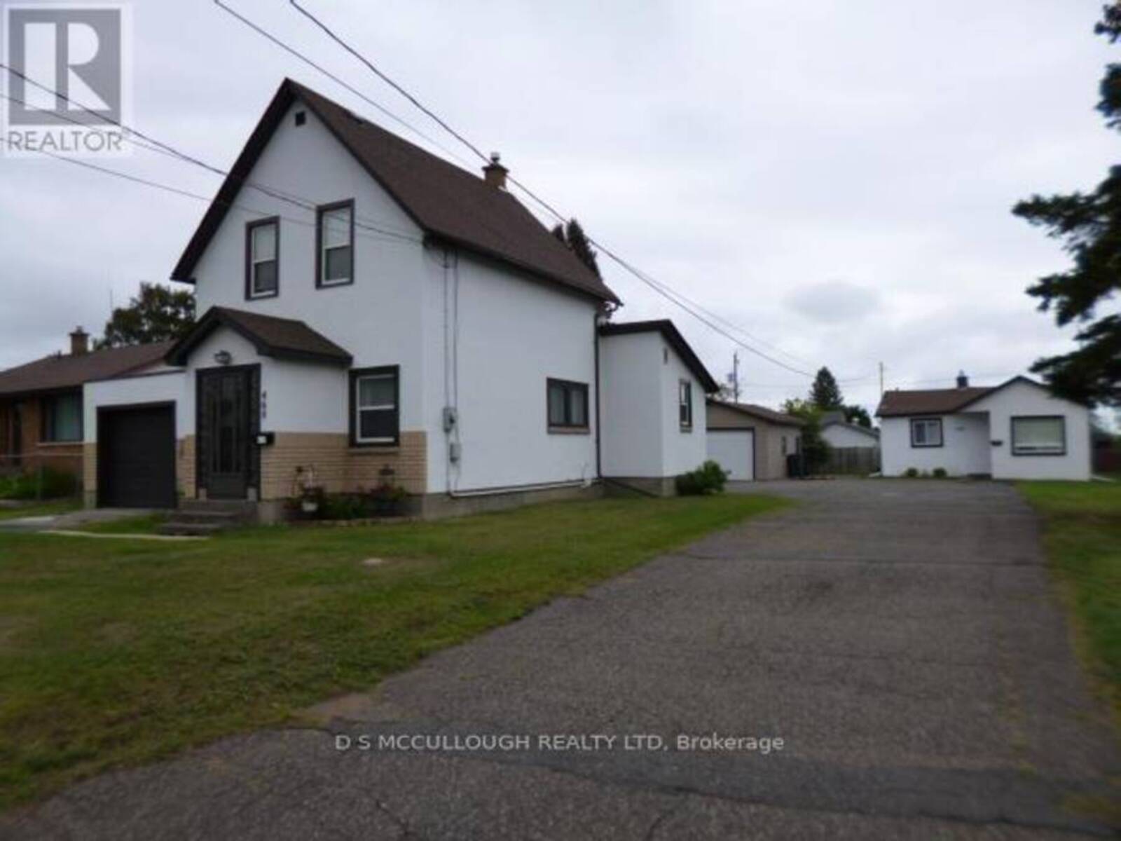 458 & 460 EGAN STREET, Thunder Bay, Ontario P7A 2X5
