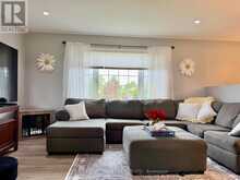 8 SPRUCE DRIVE | Emo Ontario | Slide Image Twelve