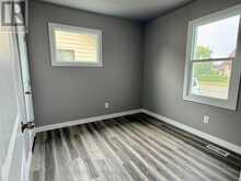 1004 GORE STREET W | Thunder Bay Ontario | Slide Image Ten