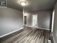 1004 GORE STREET W | Thunder Bay Ontario | Slide Image Eight