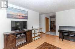 49 WASCO DRIVE | Thunder Bay Ontario | Slide Image Four