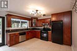 238 ANGUS STREET | Thunder Bay Ontario | Slide Image Sixteen
