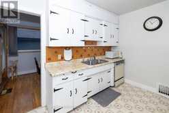 370 MARY STREET E | Thunder Bay Ontario | Slide Image Eight
