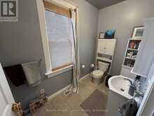 279 DEWE AVENUE | Thunder Bay Ontario | Slide Image Fourteen