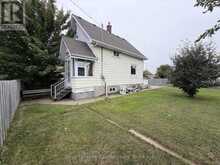 279 DEWE AVENUE | Thunder Bay Ontario | Slide Image Two