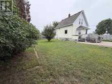 279 DEWE AVENUE | Thunder Bay Ontario | Slide Image Three