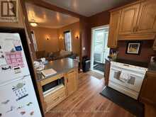 279 DEWE AVENUE | Thunder Bay Ontario | Slide Image Seven