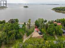 93 MOSBECK ROAD | Lake of the Woods Ontario | Slide Image Fourteen
