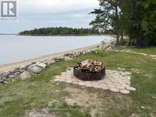 93 MOSBECK ROAD | Lake of the Woods Ontario | Slide Image Thirty-five