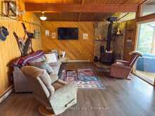93 MOSBECK ROAD | Lake of the Woods Ontario | Slide Image Six