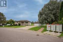 2196 FALCONCREST DRIVE | Thunder Bay Ontario | Slide Image Three