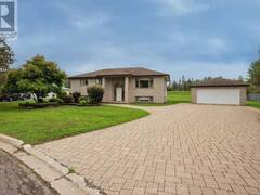 2196 FALCONCREST DRIVE Thunder Bay Ontario, P7J 1H5