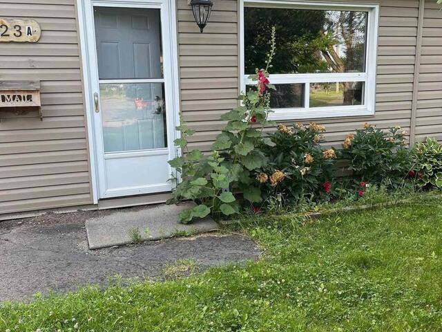 323A WENTWORTH CRESCENT Thunder Bay Ontario, P7A 7S7 - 3 Bedrooms Home For Sale