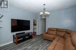138 ROWAND STREET | Thunder Bay Ontario | Slide Image Six