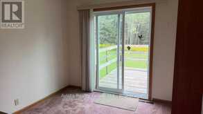 232 NICHOLETTS Road | Thunder Bay Ontario | Slide Image Nine